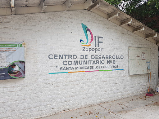 Centro De Desarrollo Comunitario Santa Monica De Los Chorritos