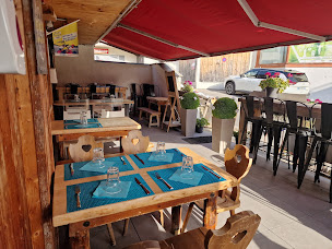 Photo n°35 de LA BELLE RENCONTRE à Châtel (Restaurant)