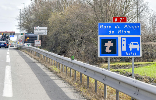 Péage de Riom - A71 - Sortie N°13 - Thumbnail