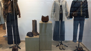 Photo n°2 de Maison 123 à Montesson (Magasin de vêtements pour femmes)