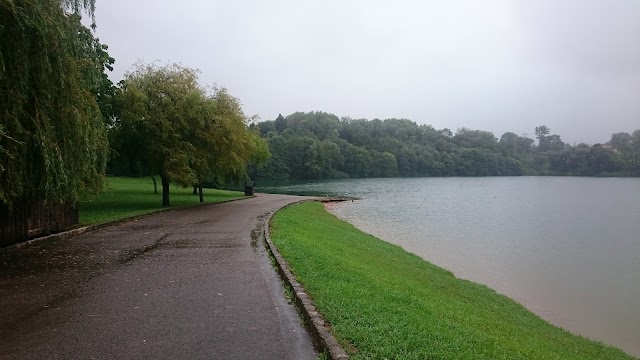 Área Autocaravanas parque natural de Cabarceno