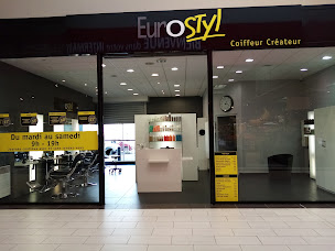 Photo n°1 de Eurostyl coiffeur créateur à Pont-à-Marcq (Barbier)