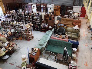 Photo n°24 de LA RESSOURCE RIT à Limoges (Magasin de meubles d'occasion)