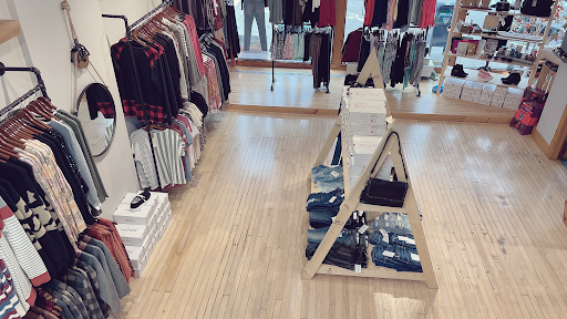 La Ropa - Visual