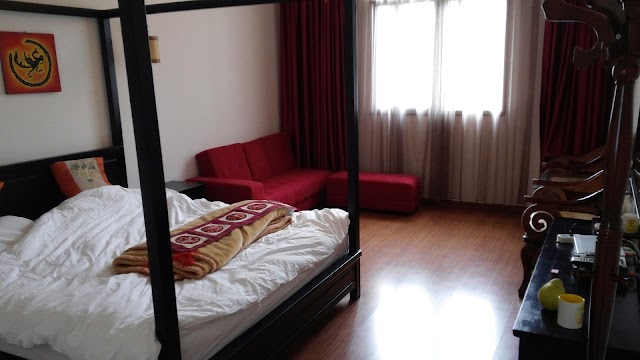 The Jade Emu International Hostel
