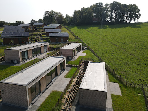 Smart und Tiny - Dein Immobilien- und Tiny House Makler in NRW