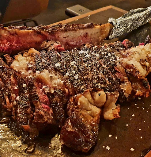 MEAT M'AMA - Visual