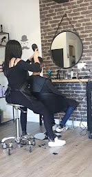 Photo n°15 de L'Atelier Coiffure by Aurélie- Coiffeur Saint Vincent de Tyrosse à Saint-Vincent-de-Tyrosse (Salon de coiffure)