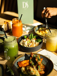 Photo n°82 de DS Café à Paris (Restaurant végétarien)