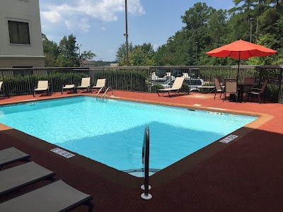 Photos of Holiday Inn Express & Suites Fayetteville-Ft. Bragg