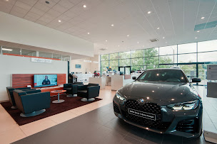 Photo n°4 de BMW Salon-de-Provence - Groupe Autosphere à Salon-de-Provence (Vendeur de voitures d'occasion)