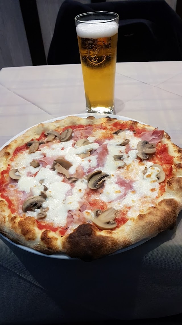 Pizza Flash Di Adamo Alfonso & C. S.A.S