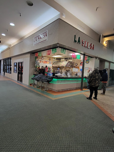 Nugget Mall - Visual
