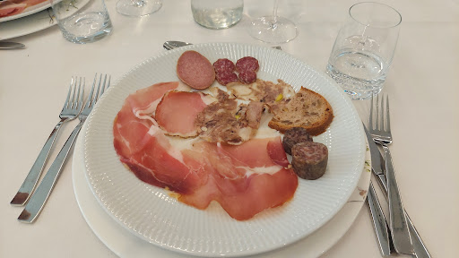 Tre Lanterne - Thumbnail