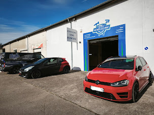 Photo n°4 de Romain débosselage à Noidans-lès-Vesoul (Atelier de réparation automobile)
