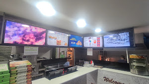 Zee's Pizza photo
