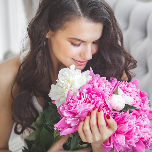 Roxanas Flower Delivery - Thumbnail