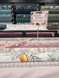 Photo n°10 de Tissus des Ursules Givors à Givors (Magasin de laine)