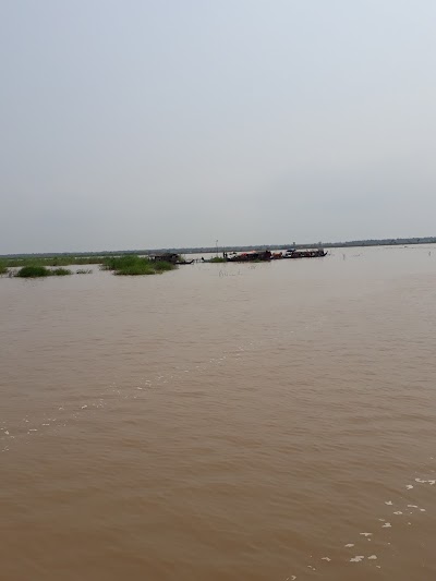 Photos of ស្រីឡូត