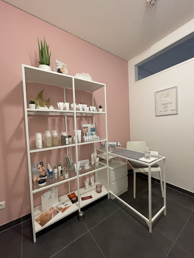 Kosmetikinstitut Yvonne Gallery - Germany