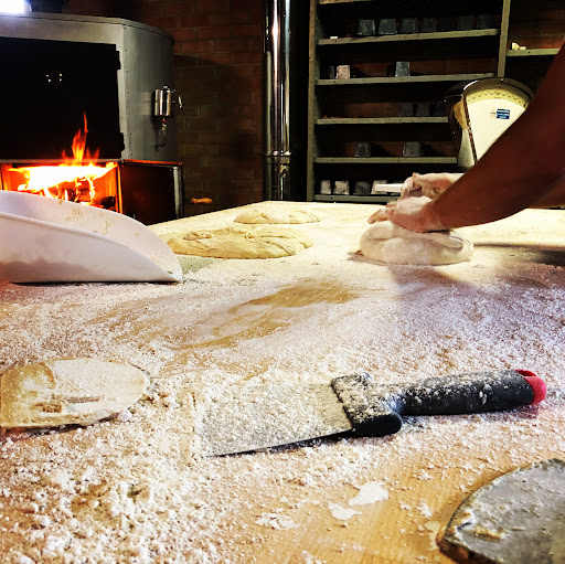 Levain se lève | Fournil Bio, fabrication de pains au levain (59) - Thumbnail