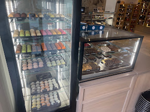 Photo n°9 de Maison Allard Traiteur et Epicerie Fine à Maussane-les-Alpilles (Traiteur)