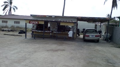 Photos of Gomez Tire Repair