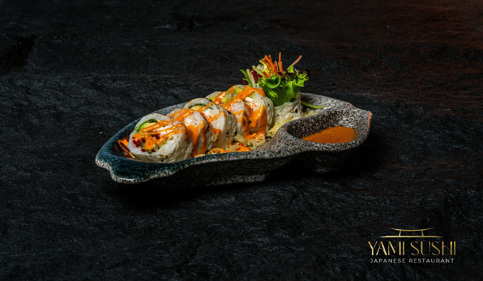 Yami Sushi Japanese Restaurant مطعم ياباني - صورة 3