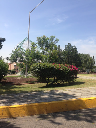 Glorieta Paseo Mirador del Valle - Thumbnail