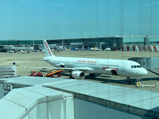 Titan Airways Gallery - United Kingdom