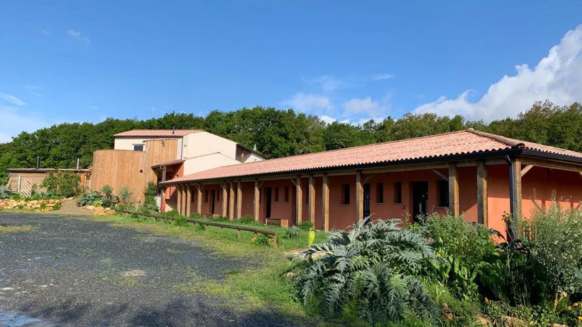 L'Hacienda Villa Verde