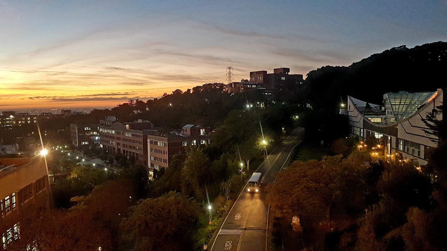大葉大學建築物