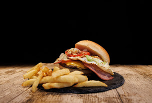 Photo n°16 de Friterie La Gourmandine à Oignies (Restauration rapide)