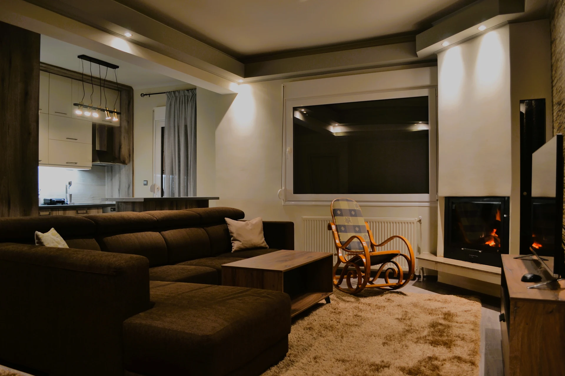 Stelios Apartments , Chloe