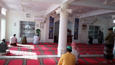 Photos of Niamatpur Thana Masjid