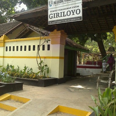 Photos of Komplek Makam Muslim