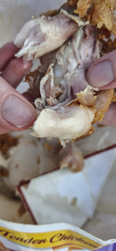 Dellas Chicken - Thumbnail