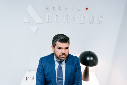 Iago Fariñas Valiña Abogado - Thumbnail