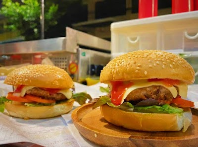 ทัศนียา Burger HALAL 1