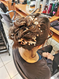 Photo n°19 de S-PACE COIFFURE à Couëron (Salon de coiffure)