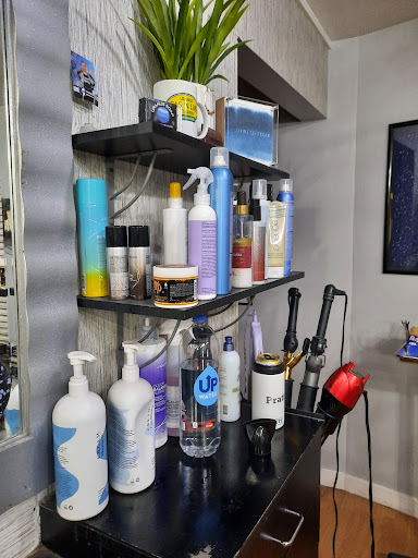 Pratt Image Hair Salon - Thumbnail