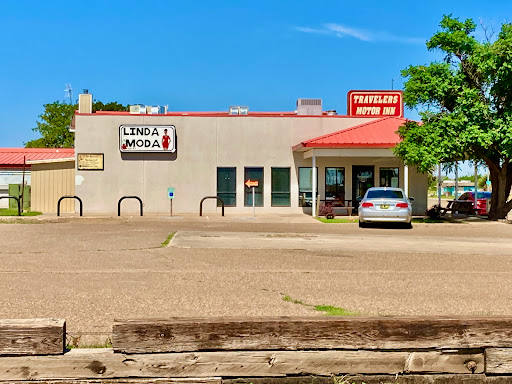 Travelers Motor Inn Logo