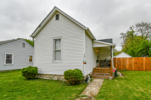 Silver Lining Real Estate Group - Thumbnail