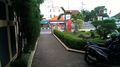Photos of Dr.Bagyo Spesialis Anak