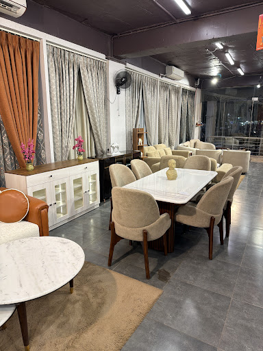 Gallery image 4