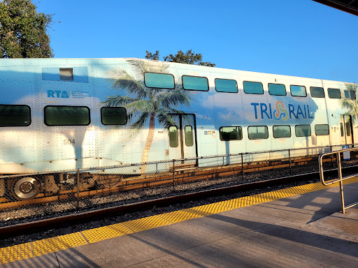 Hollywood Tri- Rail Station - Thumbnail