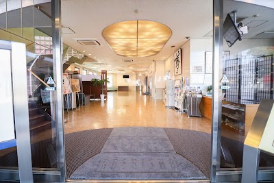 メモリアルプラザ公益会舘