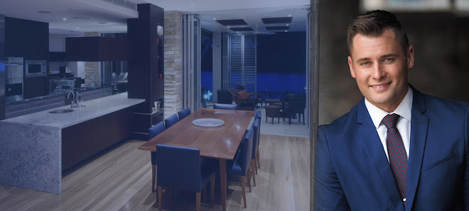 Maxime Bédard, Courtier Immobilier 1660 Ch. du Tremblay, Longueuil, QC J4N 1E1, Canada