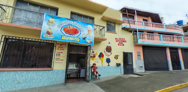 Opiniones de GUVI-Heladería y Cafetería "helados de paila con queso" en Azogues - Heladería