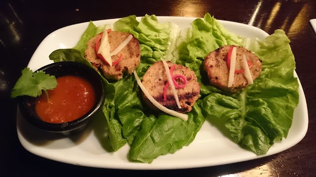 Koh Restaurant & Cocktail Lounge